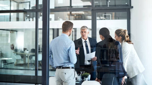 New manager meeting team New manager meeting team